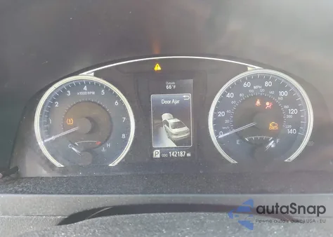 2016 Toyota Camry Xle из США, поврежденный, VIN 4T1BF1FK9GU604036